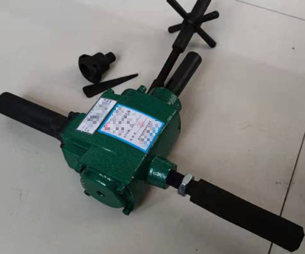 礦用軌道氣鉆工作原理